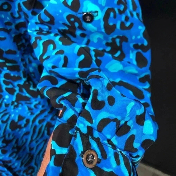 Style & Co. Adjustable long sleeve, button down lightweight blouse, pattern - Picture 8 of 10